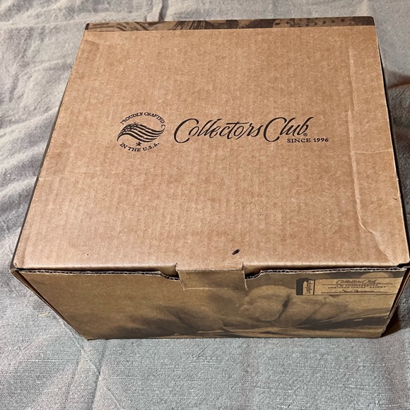 NIB Longaberger JW Heritage Series Cake Basket w/Liner, Protector, Riser, Lid - Picture 10 of 11